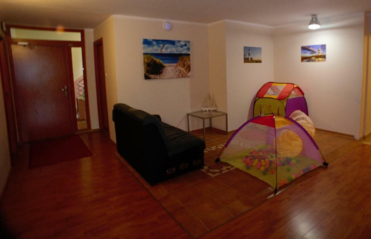 Bed and Breakfast Floryda Jurata Exterior foto